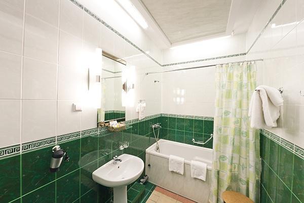 Hotel Vesta Brest Bagian luar foto